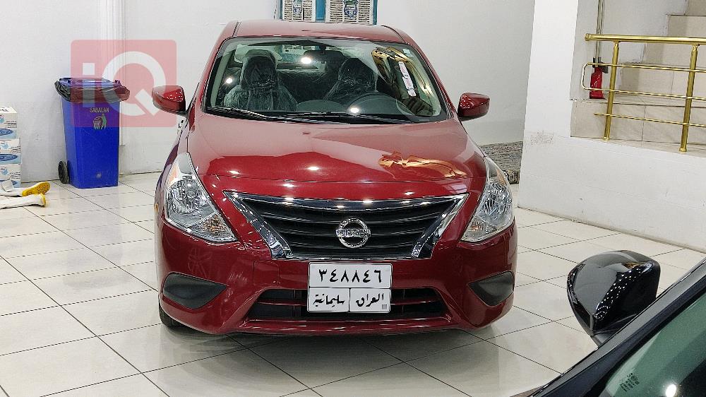 Nissan Versa